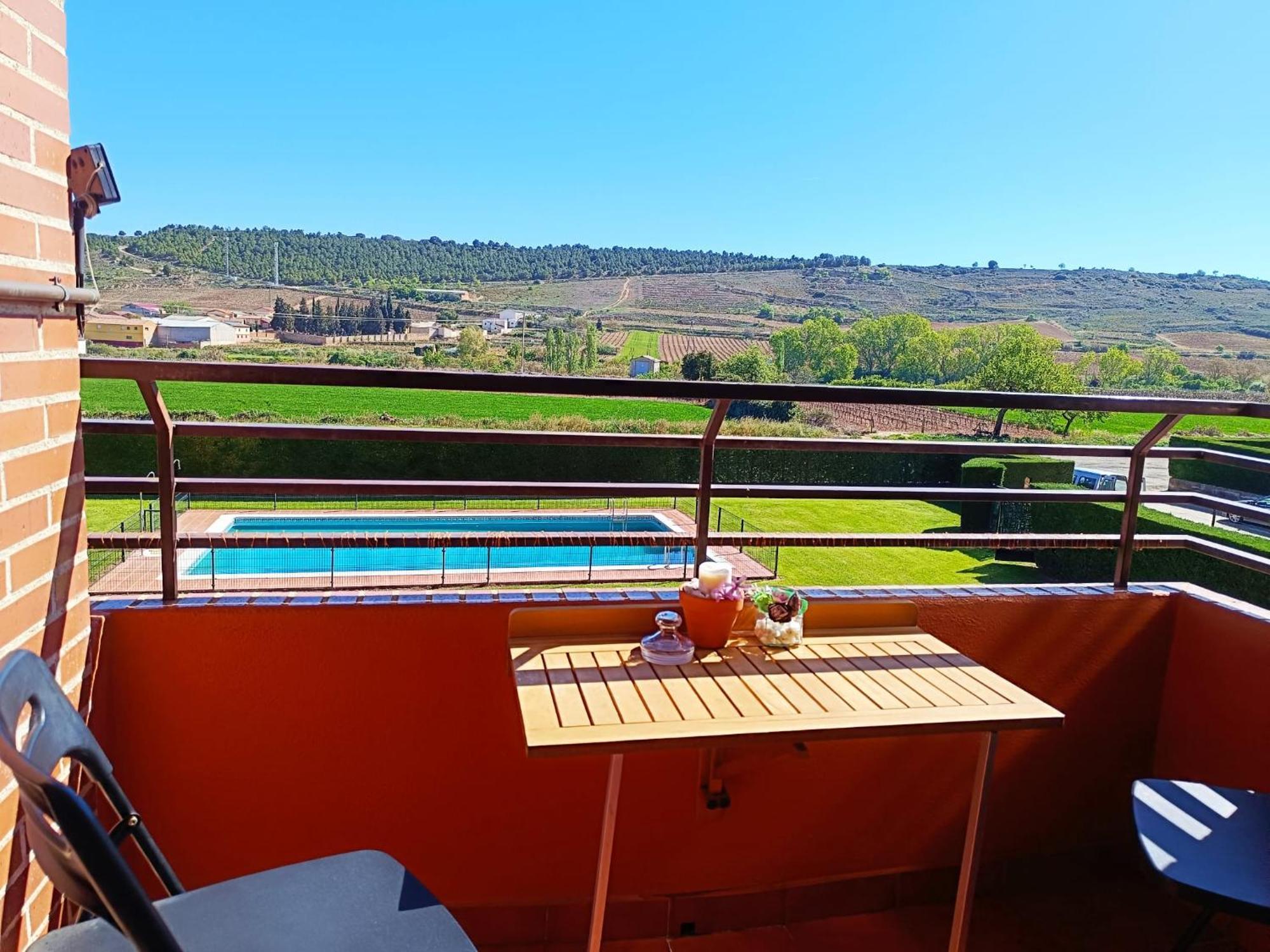 Pura Vida Rioja Apartment Fuenmayor Luaran gambar